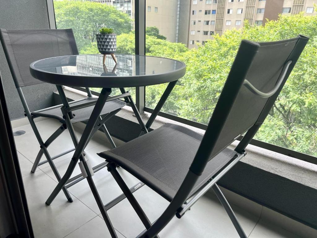 Apartamento Com Ar-condicionado E Sacada Relaxar São Paulo